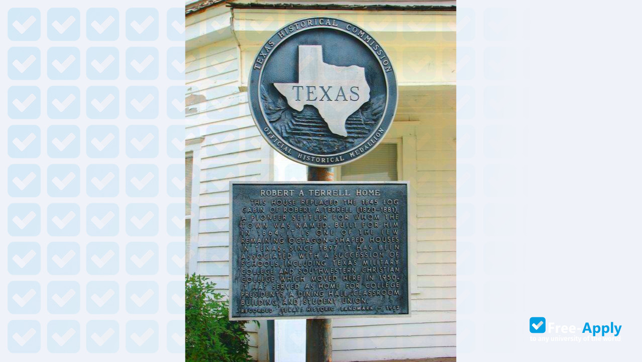 Southwestern Christian College photo #14