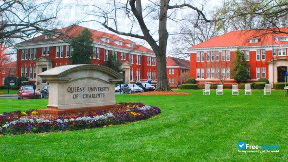 Foto de la Queens University of Charlotte #9
