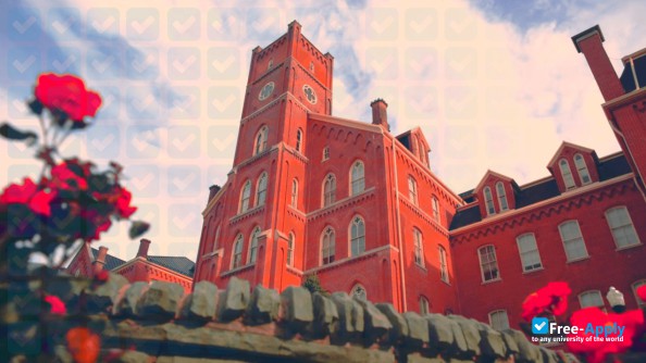 Quincy University фотография №14