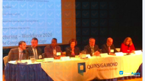 Photo de l’Quinsigamond Community College #3