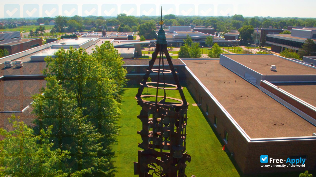 Foto de la North Hennepin Community College #8