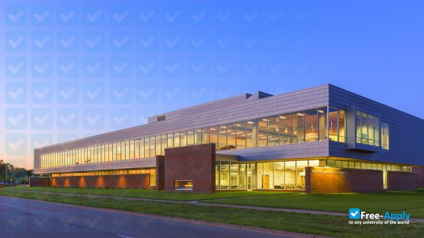 North Hennepin Community College photo #5