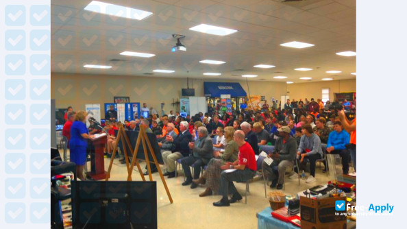 Foto de la Southwestern Illinois College #7