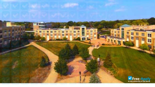 Saint Xavier University photo #11