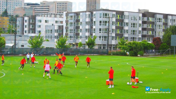 SEH College of Nursing photo #9