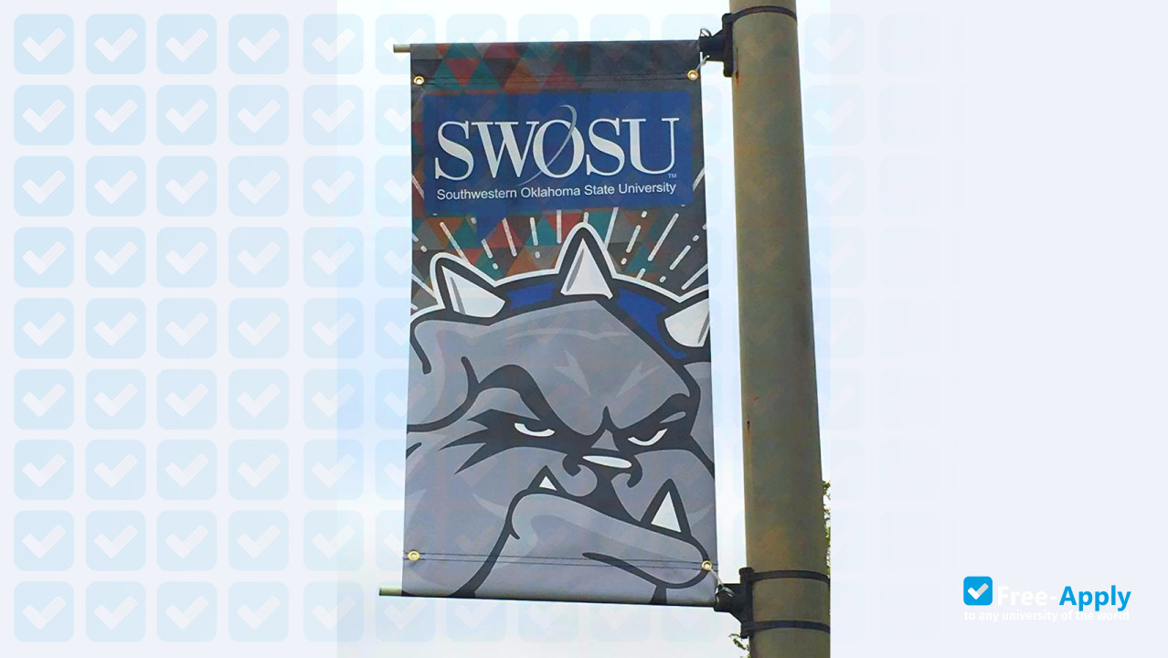 Southwestern Oklahoma State University photo #16