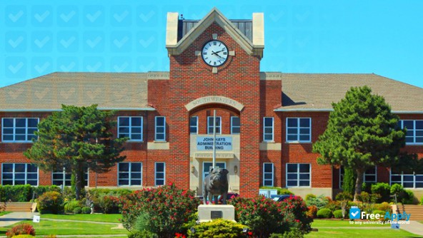 Southwestern Oklahoma State University photo #9