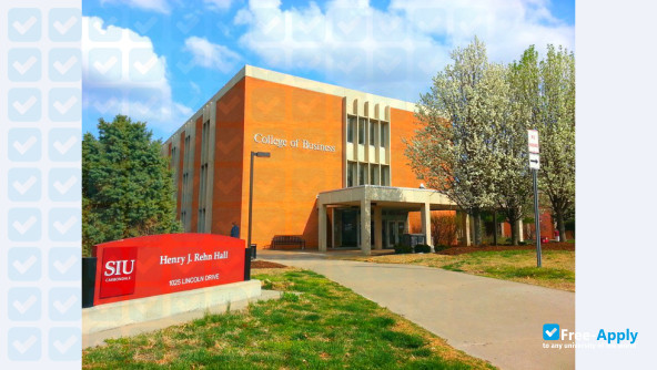 Southern Illinois University photo #6