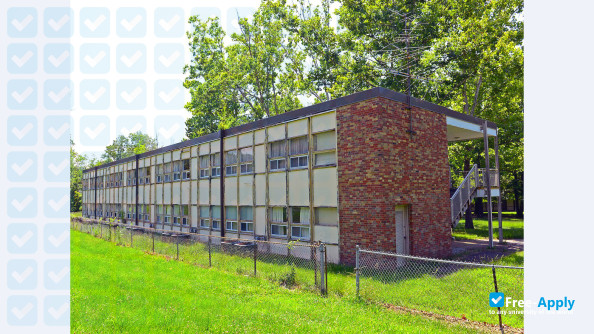 Southern Illinois University photo #5