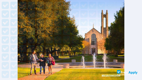 Southwestern University фотография №25