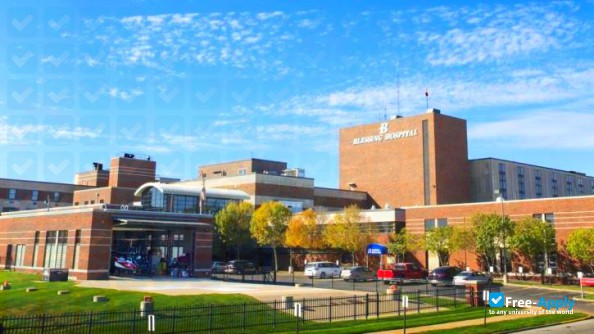 Southern Illinois University School of Medicine photo #5