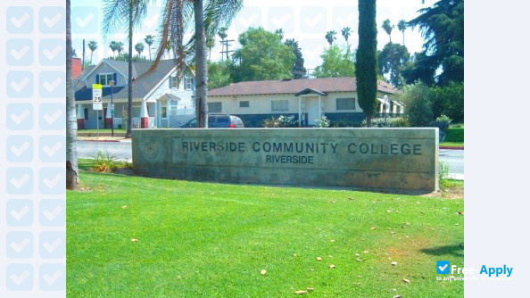 Riverside Community College фотография №8