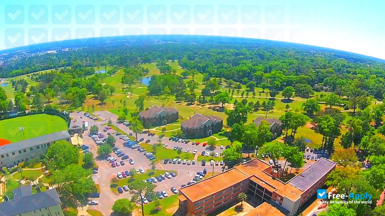 Spring Hill College photo #7