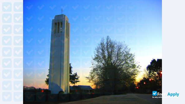 Saint Andrews Presbyterian College photo #2