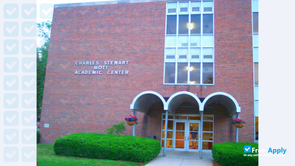 Olivet College photo #6