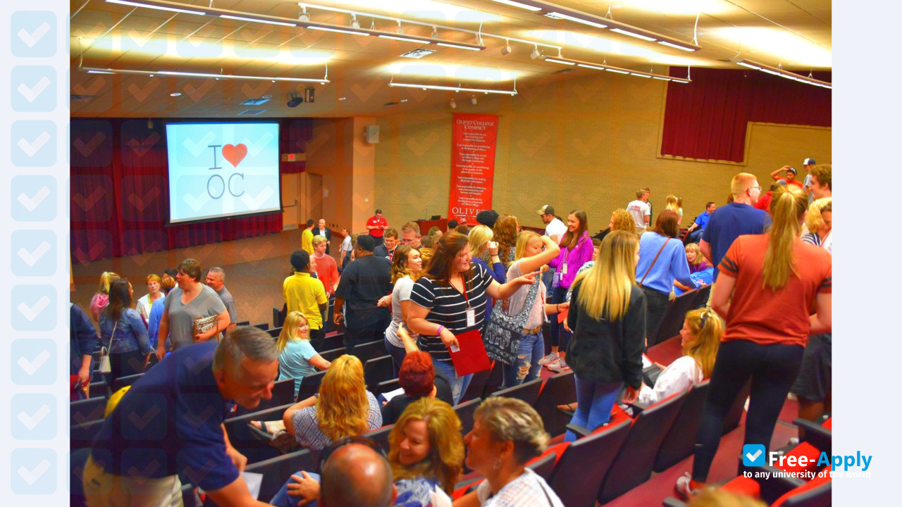 Olivet College photo #10