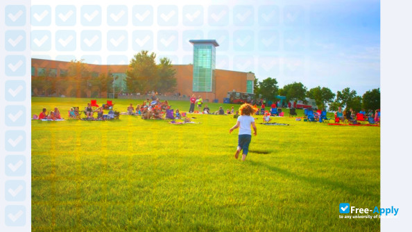 Foto de la St. Charles Community College #14