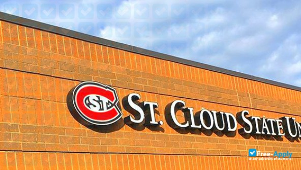 St. Cloud State University photo #10