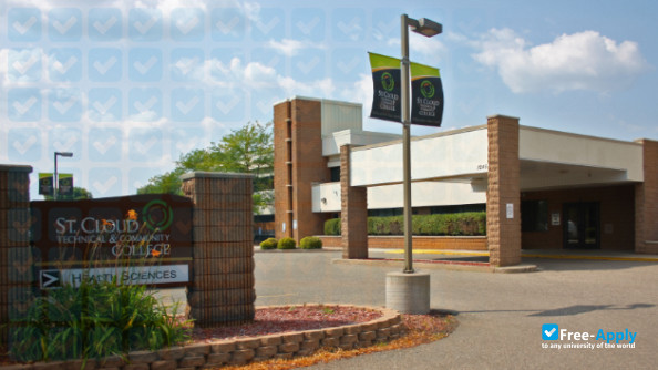Фотография St. Cloud Technical and Community College