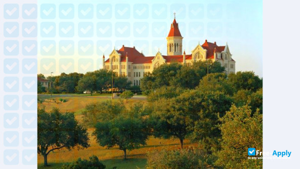 Photo de l’St. Edward's University #3