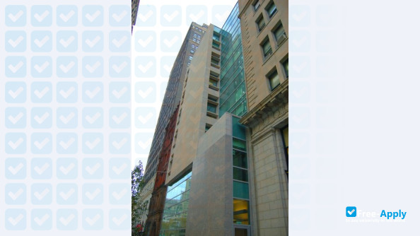 Foto de la St. Francis College #8