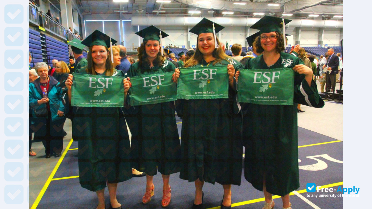 Photo de l’State University of New York College of Environmental Science and Forestry #3