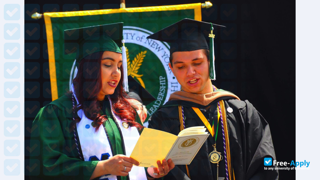 SUNY Delhi photo #10