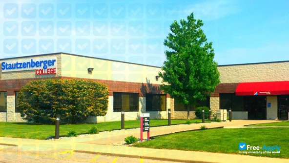 Stautzenberger College photo #8