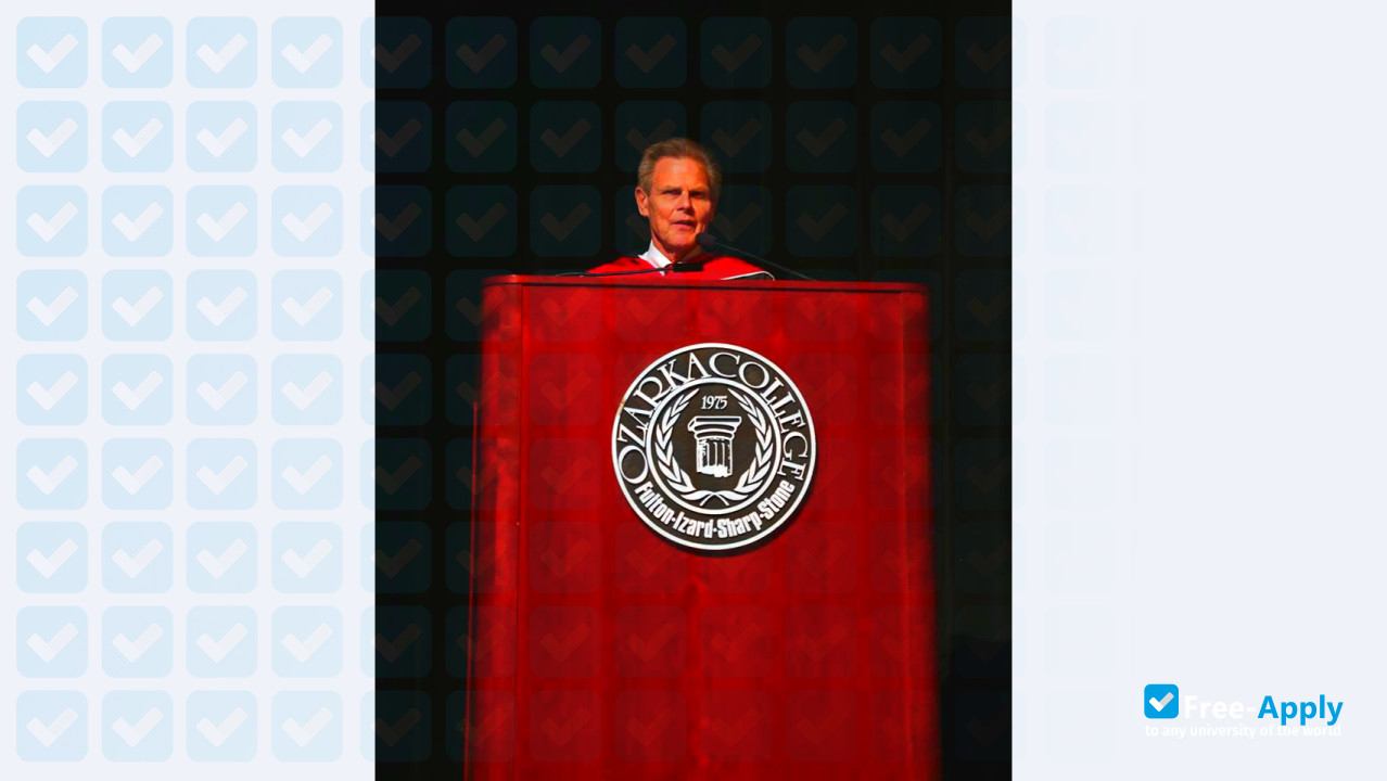 Foto de la Ozarka College
