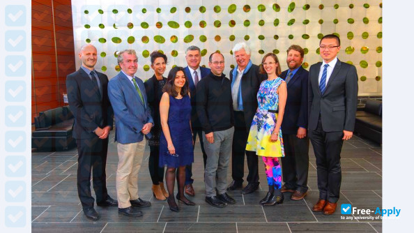Foto de la Rockefeller University #11