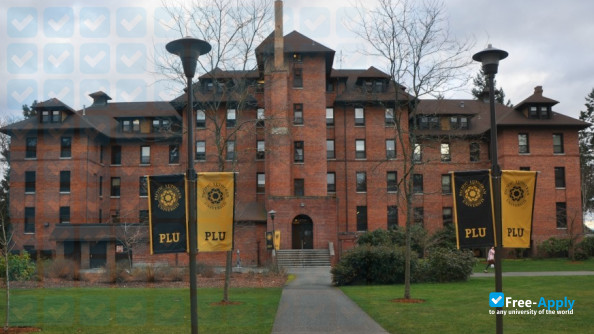 Pacific Lutheran University photo #8