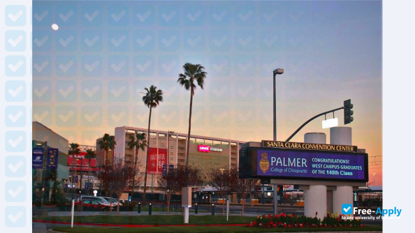 Foto de la Palmer College of Chiropractic #4