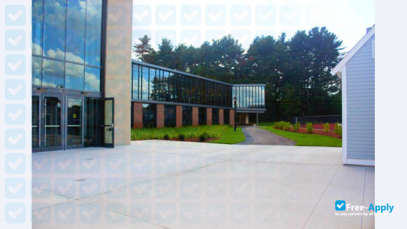 Stonehill College photo #11