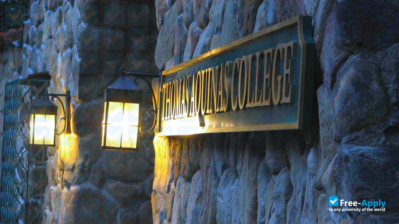Thomas Aquinas College photo #4