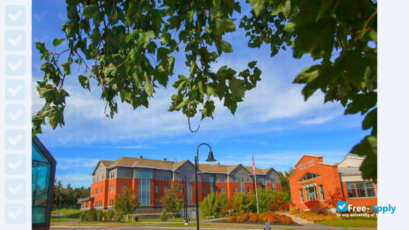 Thomas College photo