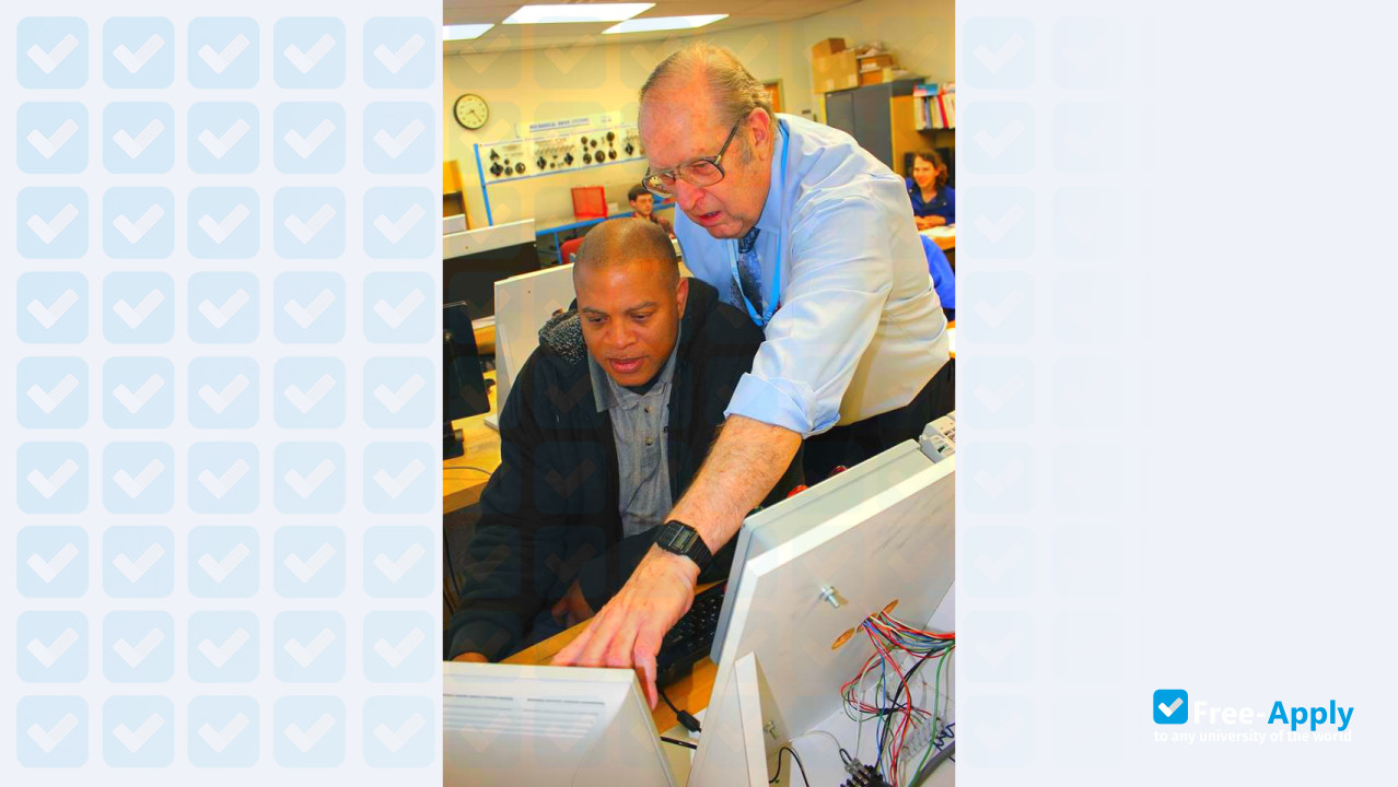 Photo de l’Sullivan College of Technology & Design (Louisville Technical Institute) #14