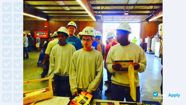 Photo de l’Sullivan College of Technology & Design (Louisville Technical Institute) #12