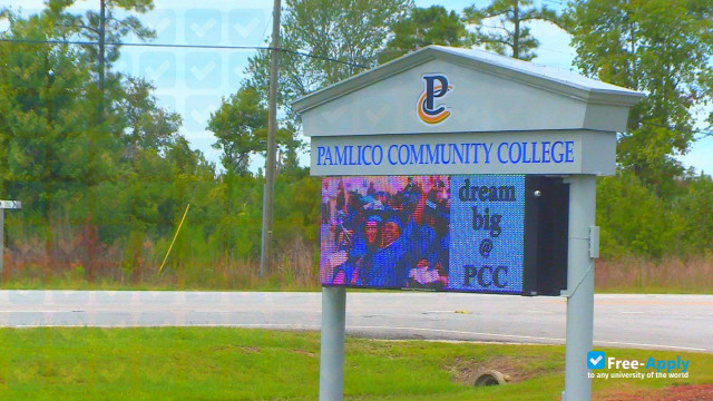 Foto de la Pamlico Community College #4