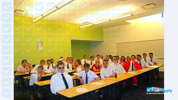 Foto de la Paris Junior College #6