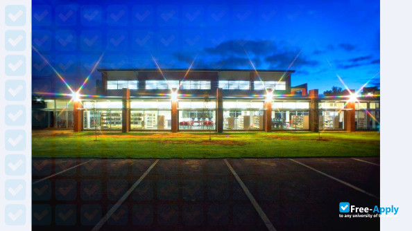 Thomas More College photo #7