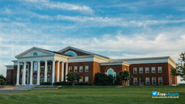 Patrick Henry College photo #4
