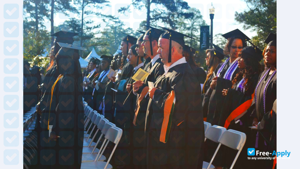 Thomas University photo #6