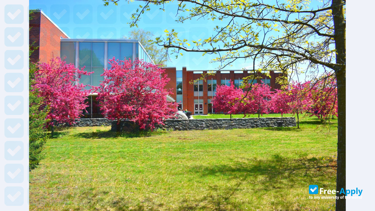 Three Rivers Community College photo #4