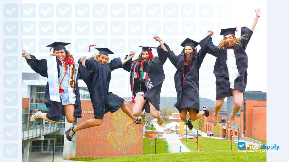 SUNY College at Oneonta photo #18