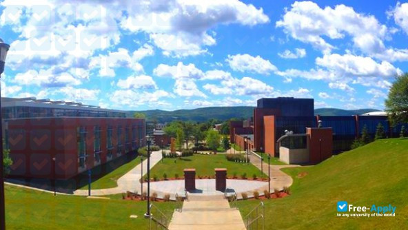 SUNY College at Oneonta photo #29