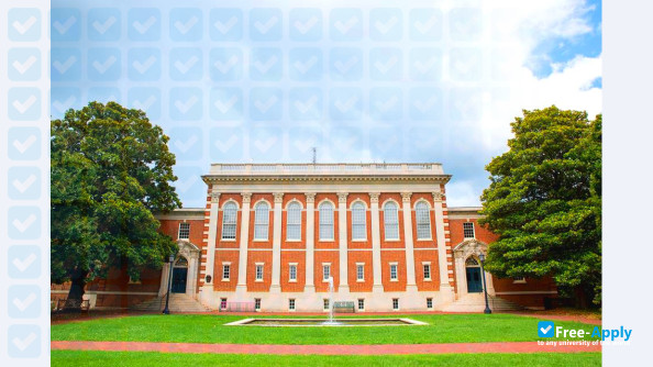 Sweet Briar College photo #16