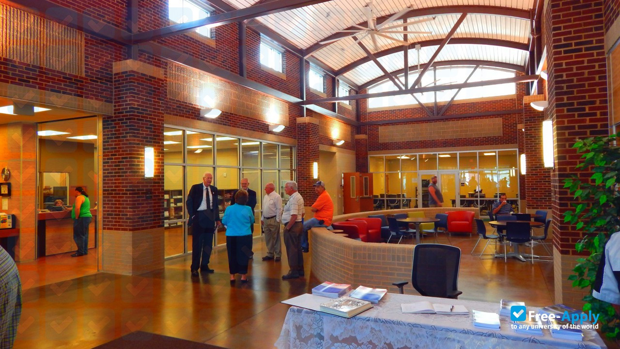 Foto de la Tennessee College of Applied Technology-Elizabethton #7