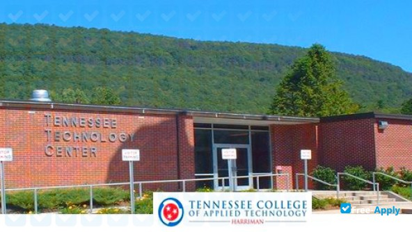 Foto de la Tennessee College of Applied Technology-Harriman #3