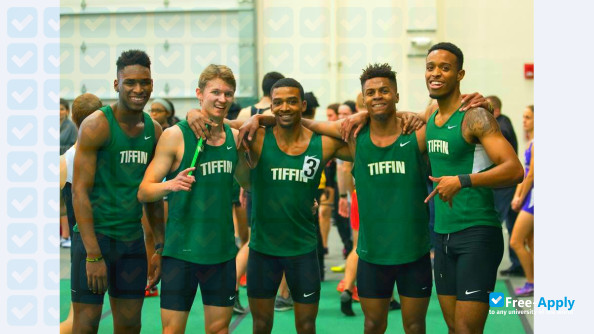 Tiffin University фотография №2