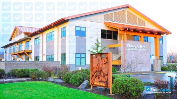 Tillamook Bay Community College photo #5